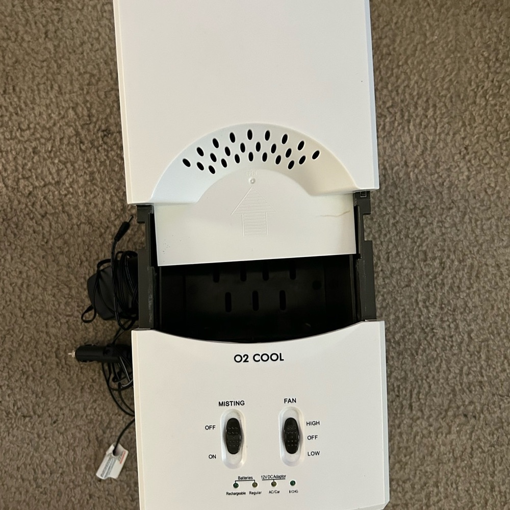 New Gray Portable Personal Air Conditioner with Rechargeable Powerful Features - Picture 6 of 8
